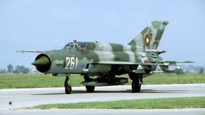Photo ID 38850 by Joop de Groot. Bulgaria Air Force Mikoyan Gurevich MiG 21bis, 261