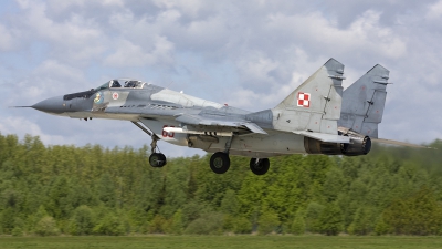 Photo ID 39032 by Chris Lofting. Poland Air Force Mikoyan Gurevich MiG 29A 9 12A, 83