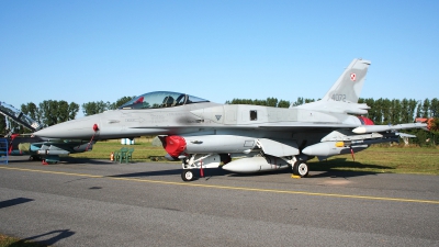 Photo ID 39347 by Milos Ruza. Poland Air Force General Dynamics F 16C Fighting Falcon, 4072