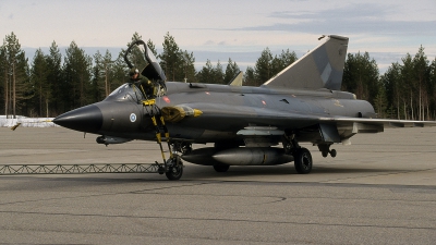Photo ID 39530 by Frank Noort. Finland Air Force Saab 35S Draken, DK 211