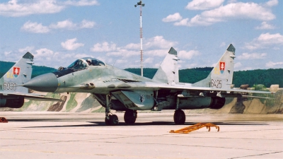 Photo ID 39585 by Roman Mr.MiG. Slovakia Air Force Mikoyan Gurevich MiG 29A 9 12A, 6425