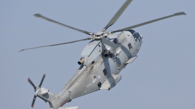 Photo ID 40082 by Lieuwe Hofstra. UK Navy AgustaWestland Merlin HM1 Mk111, ZH838