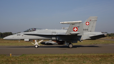 Photo ID 40030 by Olli J.. Switzerland Air Force McDonnell Douglas F A 18C Hornet, J 5012