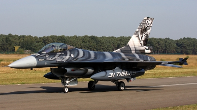 Photo ID 40373 by Roel Reijne. Belgium Air Force General Dynamics F 16AM Fighting Falcon, FA 87