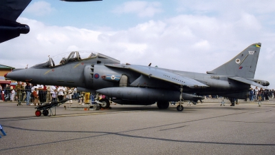 Photo ID 40550 by Mike Hopwood. UK Air Force British Aerospace Harrier T 10, ZH659