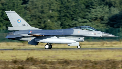 Photo ID 40610 by Joop de Groot. Netherlands Air Force General Dynamics F 16AM Fighting Falcon, J 646