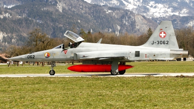 Photo ID 40649 by PAUL CALLAGHAN. Switzerland Air Force Northrop F 5E Tiger II, J 3062