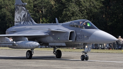 Photo ID 40764 by Robin Coenders / VORTEX-images. Czech Republic Air Force Saab JAS 39C Gripen, 9237