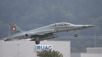 Photo ID 41010 by Andreas Weber. Switzerland Air Force Northrop F 5F Tiger II, J 3202