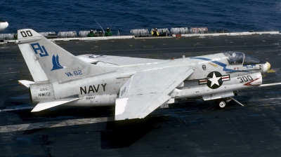 Photo ID 40912 by David F. Brown. USA Navy LTV Aerospace A 7E Corsair II, 158827
