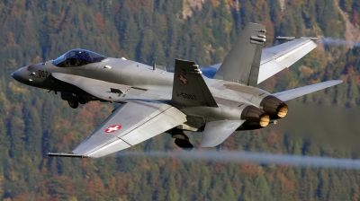 Photo ID 41145 by Jan Suchanek. Switzerland Air Force McDonnell Douglas F A 18C Hornet, J 5007