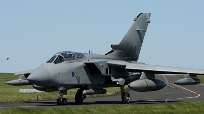 Photo ID 41411 by Paul Newbold. UK Air Force Panavia Tornado GR4A, ZA405