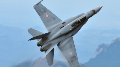 Photo ID 41364 by Sven Zimmermann. Switzerland Air Force McDonnell Douglas F A 18C Hornet, J 5005