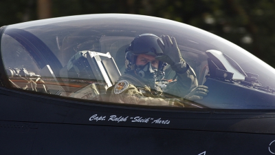 Photo ID 41724 by Robin Coenders / VORTEX-images. Netherlands Air Force General Dynamics F 16AM Fighting Falcon, J 015