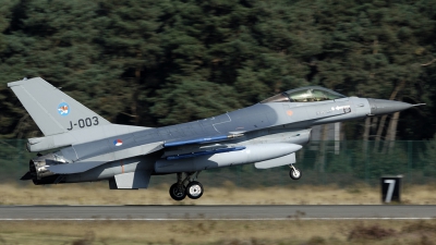 Photo ID 42368 by Joop de Groot. Netherlands Air Force General Dynamics F 16AM Fighting Falcon, J 003