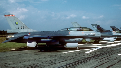 Photo ID 42420 by Joop de Groot. Netherlands Air Force General Dynamics F 16B Fighting Falcon, J 884