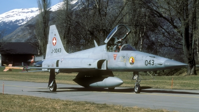 Photo ID 42448 by Joop de Groot. Switzerland Air Force Northrop F 5E Tiger II, J 3043