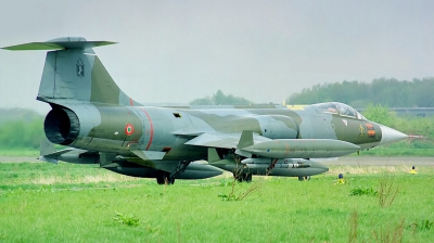 Photo ID 42444 by Arie van Groen. Italy Air Force Lockheed F 104S ASA Starfighter, MM6930