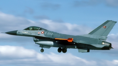 Photo ID 42379 by Joop de Groot. Denmark Air Force General Dynamics F 16A Fighting Falcon, E 202