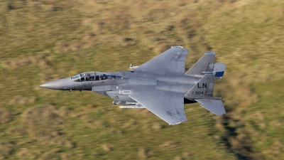 Photo ID 42608 by Barry Swann. USA Air Force McDonnell Douglas F 15E Strike Eagle, 91 0304