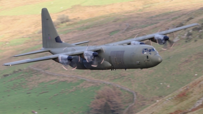 Photo ID 42760 by Barry Swann. UK Air Force Lockheed Martin Hercules C4 C 130J 30 L 382, ZH865