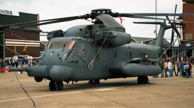 Photo ID 43146 by Michael Baldock. USA Air Force Sikorsky MH 53J Pave Low III, 70 1625