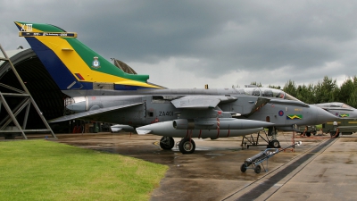 Photo ID 43772 by John Higgins. UK Air Force Panavia Tornado GR4A, ZA401