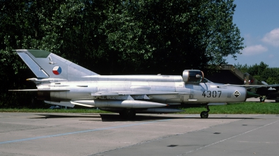Photo ID 43957 by Lieuwe Hofstra. Czechoslovakia Air Force Mikoyan Gurevich MiG 21MF, 4307