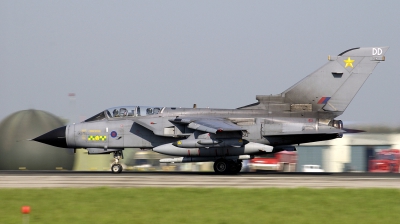 Photo ID 43969 by Alex Staruszkiewicz. UK Air Force Panavia Tornado GR4, ZA550