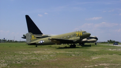 Photo ID 5584 by Harold V. Arkenbout. USA Air Force Douglas C 47A Skytrain, 44 76326