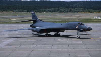 Photo ID 45148 by Rick Morgan. USA Air Force Rockwell B 1B Lancer, 86 0132