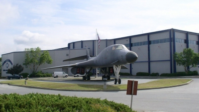 Photo ID 5614 by Harold V. Arkenbout. USA Air Force Rockwell B 1B Lancer, 83 0069