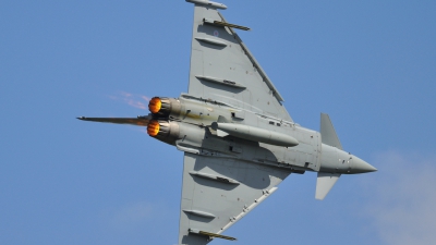 Photo ID 45486 by Peter Terlouw. UK Air Force Eurofighter Typhoon F2, ZJ925