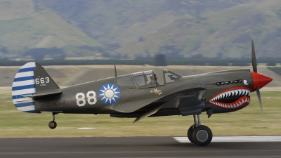Photo ID 46263 by rinze de vries. Private Private Curtiss P 40E Warhawk, ZK RMH