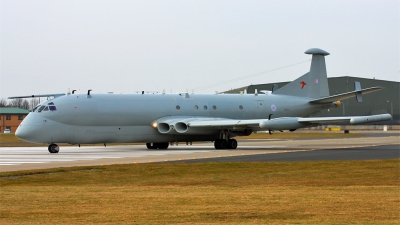 Photo ID 46659 by PAUL CALLAGHAN. UK Air Force Hawker Siddeley Nimrod R 1, XW664