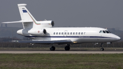 Photo ID 46804 by Roberto Bianchi. Italy Air Force Dassault Falcon 900EX, MM62245