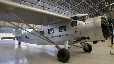 Photo ID 47057 by Jorge Molina. Argentina Military Geographical Institute Fairchild 82D, LV FHZ