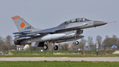 Photo ID 47758 by Eric Tammer. Netherlands Air Force General Dynamics F 16BM Fighting Falcon, J 066