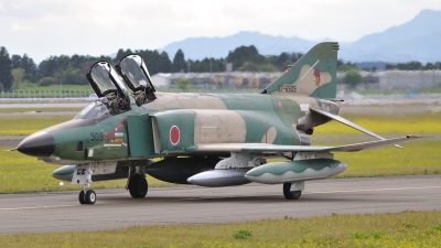 Photo ID 48282 by Peter Terlouw. Japan Air Force McDonnell Douglas RF 4E Phantom II, 57 6909