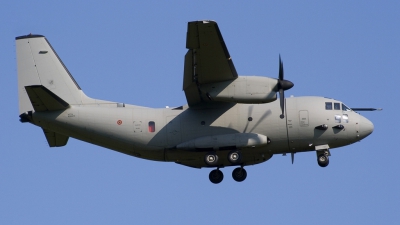 Photo ID 6056 by Roberto Bianchi. Italy Air Force Alenia Aermacchi C 27J Spartan, MM62215