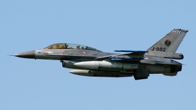 Photo ID 49070 by John. Netherlands Air Force General Dynamics F 16BM Fighting Falcon, J 882