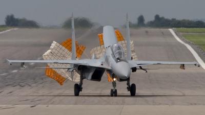 Photo ID 6121 by Tom Gibbons. India Air Force Sukhoi Su 30MKI Flanker, SB044