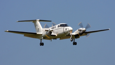 Photo ID 50623 by PAUL CALLAGHAN. USA Army Beech C 12F Huron Super King Air B200C, 84 00162