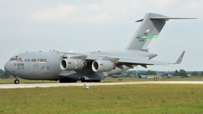 Photo ID 51260 by PAUL CALLAGHAN. USA Air Force Boeing C 17A Globemaster III, 96 0008