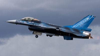 Photo ID 51296 by Gertjan Stienstra - mil-aircraftspotting. Belgium Air Force General Dynamics F 16AM Fighting Falcon, FA 110