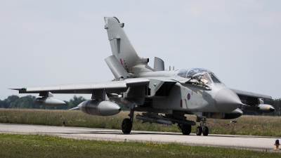 Photo ID 51667 by Ludwig Isch. UK Air Force Panavia Tornado GR4A, ZA400