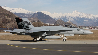 Photo ID 51654 by Kevin Martin. Switzerland Air Force McDonnell Douglas F A 18C Hornet, J 5018