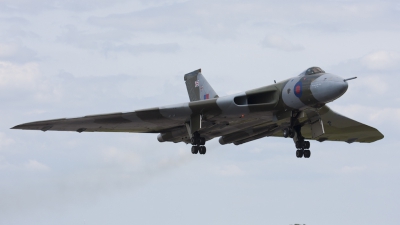 Photo ID 52592 by Nathan Havercroft. Private Private Avro 698 Vulcan B2, G VLCN