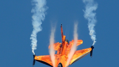 Photo ID 54358 by Martin Thoeni - Powerplanes. Netherlands Air Force General Dynamics F 16AM Fighting Falcon, J 015