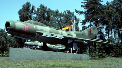 Photo ID 55880 by Carl Brent. East Germany Air Force Mikoyan Gurevich MiG 19PM, 391